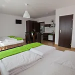 Guest house Polnocna Ii 3*